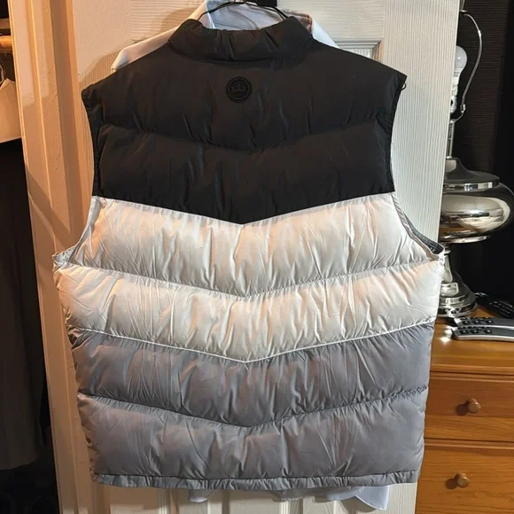 NWT Peter Millar tri color vest